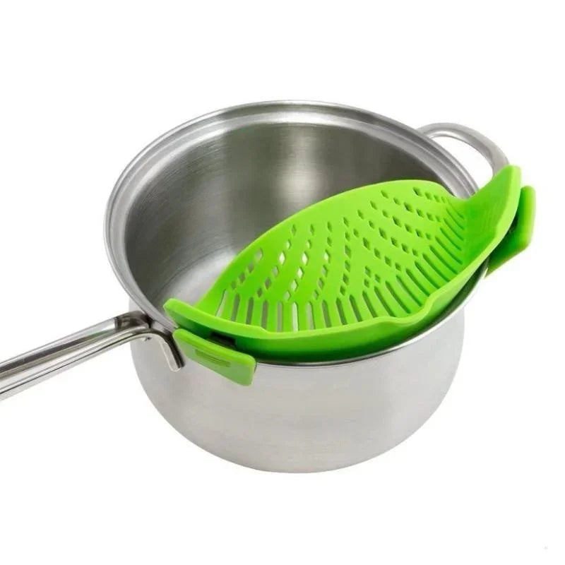 Clip On Strainer Silicone for All Pots and Pans Meat Vegetables Fruit Silicone Kitchen Colander